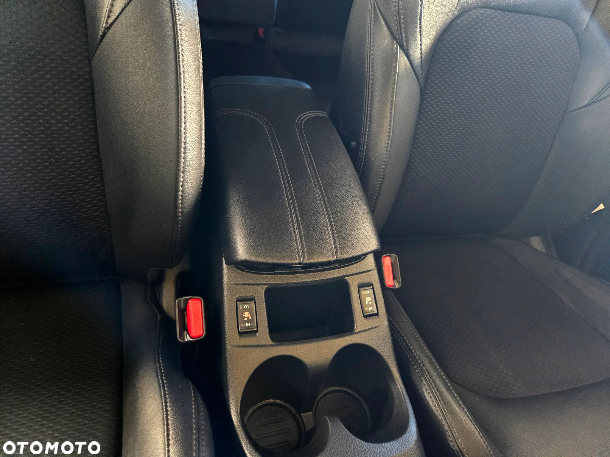 Nissan Qashqai 1.5 dCi Tekna EU6 - 25