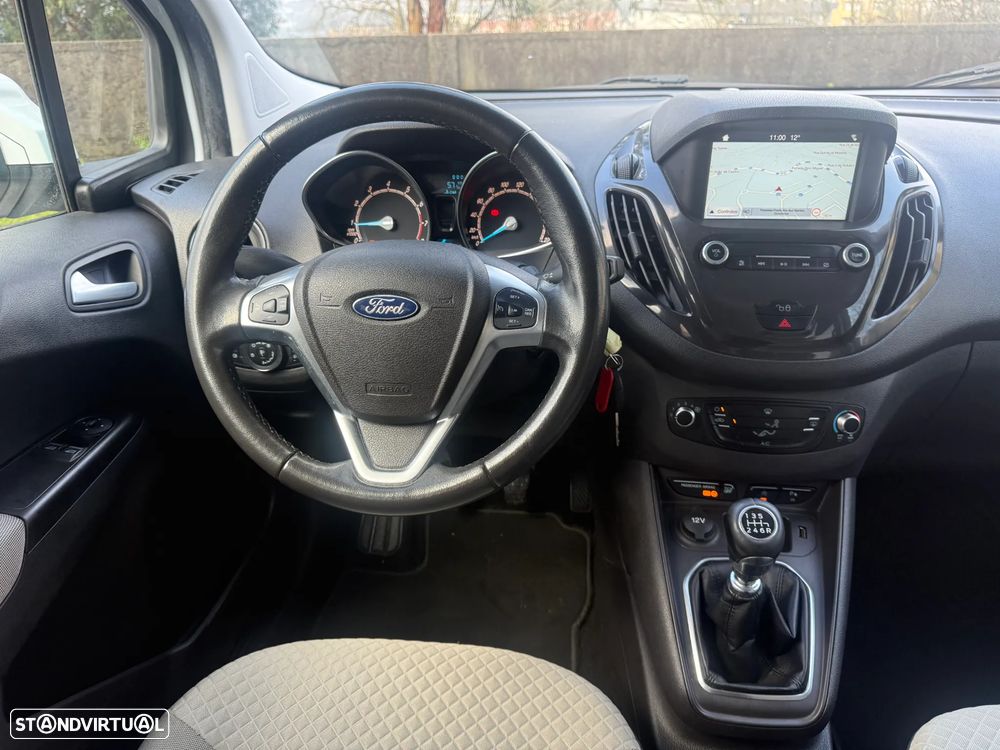 Ford Tourneo Courier 1.0 EcoBoost Titanium - 18