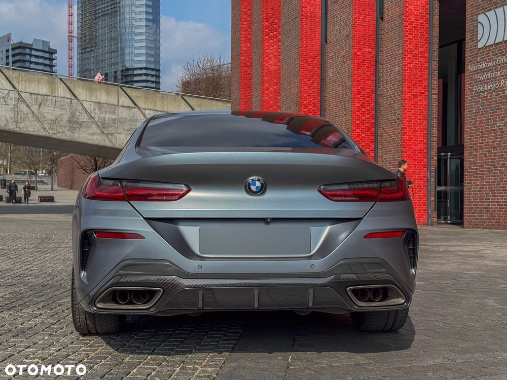 BMW Seria 8 - 10