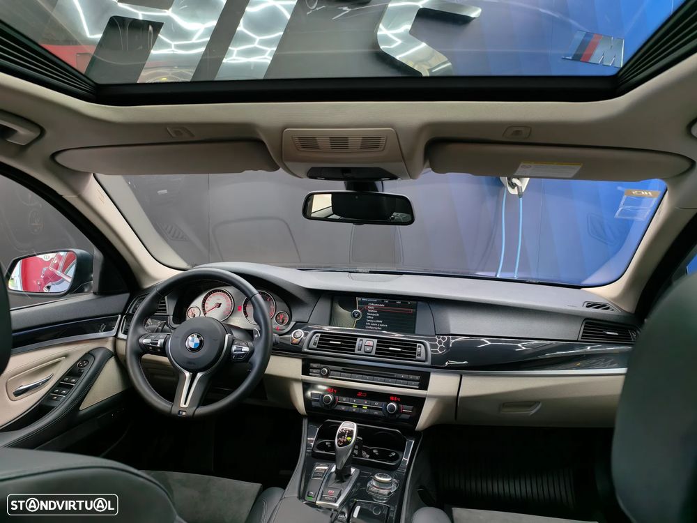 BMW 525 d Pack M Auto - 19