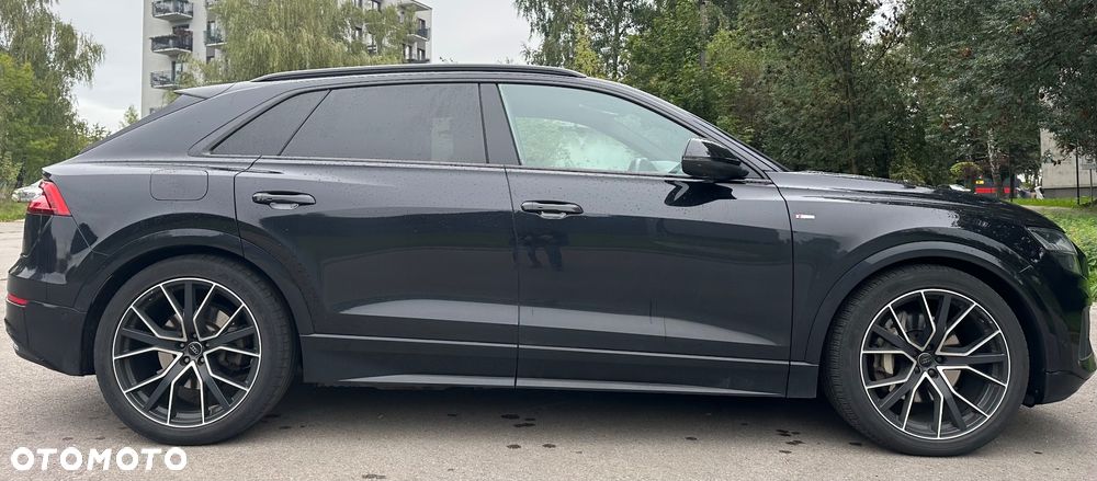 Audi Q8 - 6