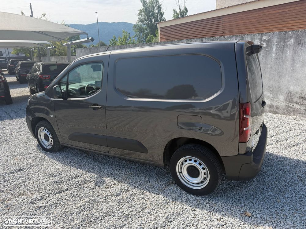 Citroën Berlingo 1.5 BlueHDI 3LUG FULL EXTRAS - 4
