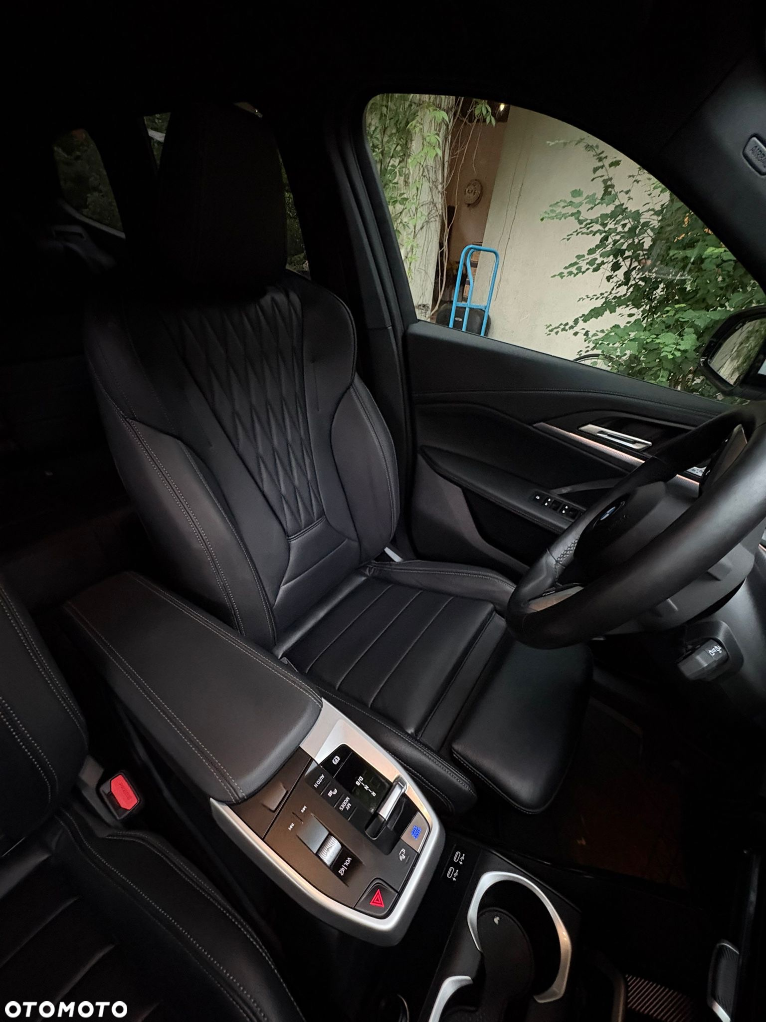 BMW iX1 - 19