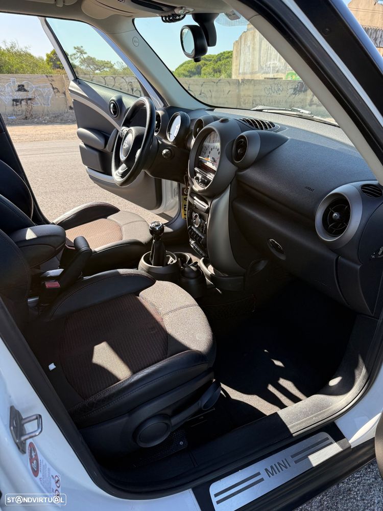 MINI Countryman Cooper D - 12