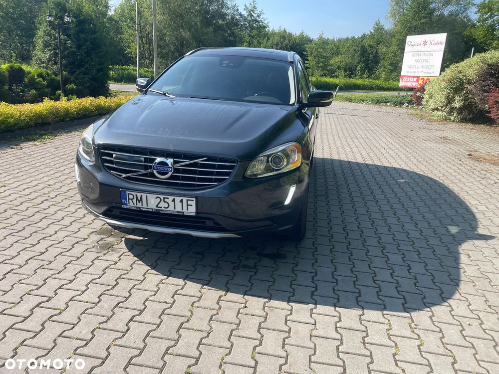 Volvo XC 60 - 1