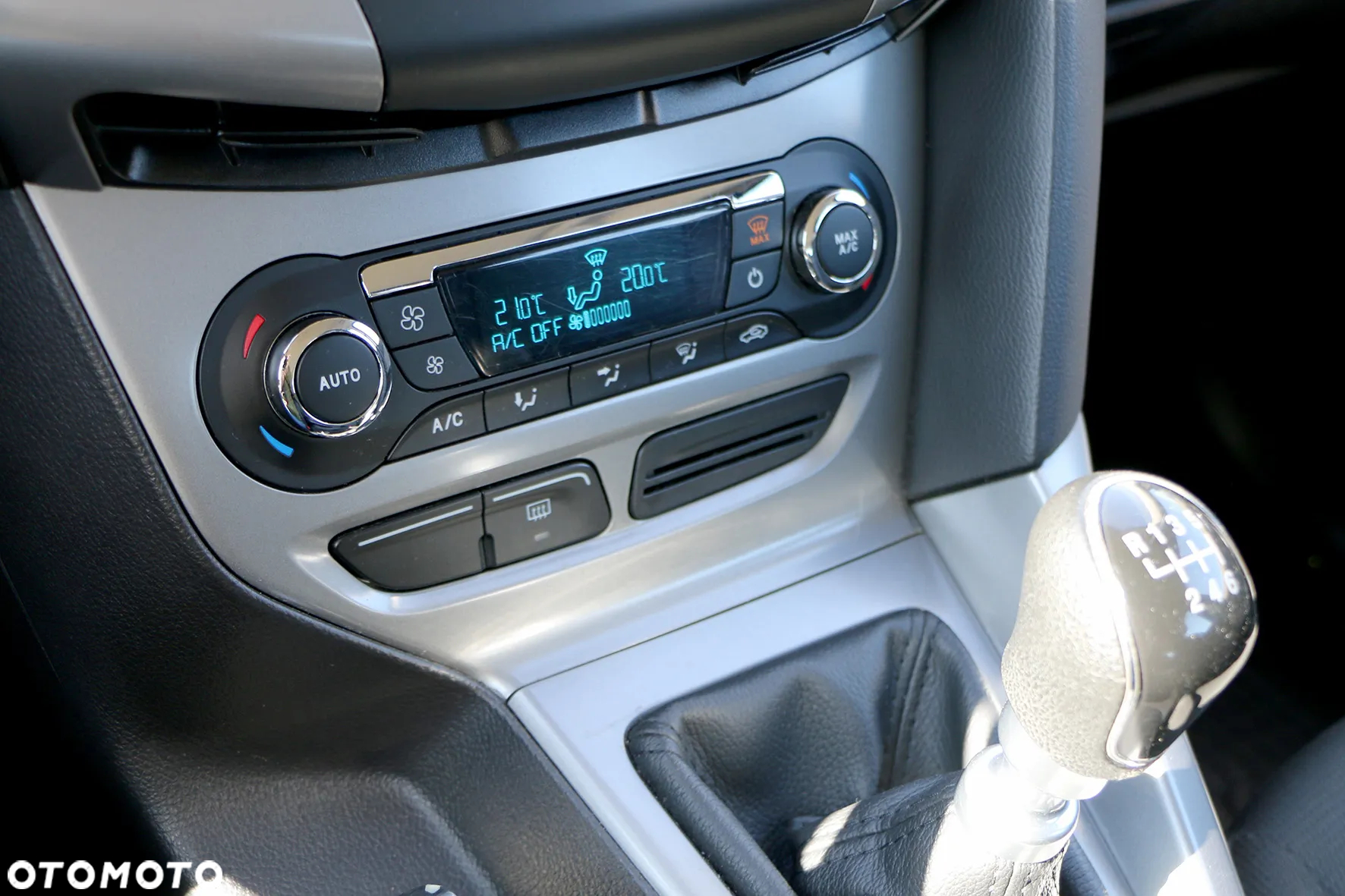 Ford Focus 1.6 TDCi Trend - 13