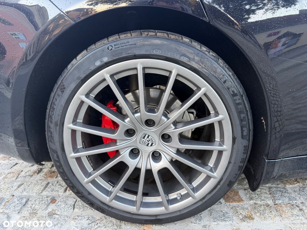 Porsche Panamera S - 20