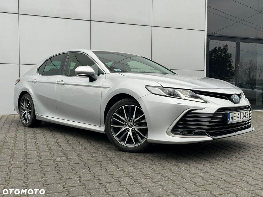 Toyota Camry 2.5 Hybrid Prestige CVT - 6