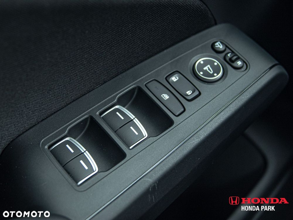 Honda Civic 2.0 i-MMD Sport CVT - 25