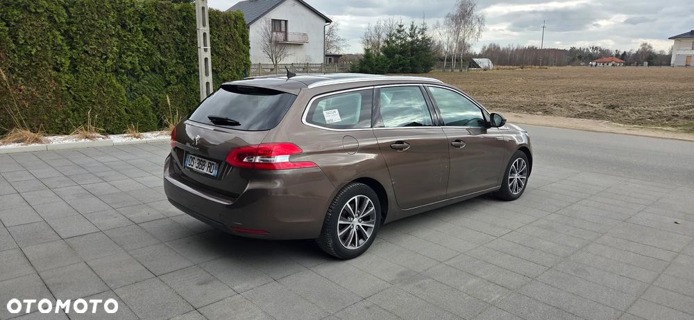Peugeot 308 - 4