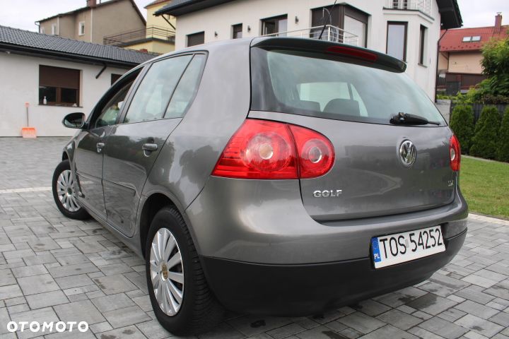 Volkswagen Golf 1.9 TDI Comfortline - 3