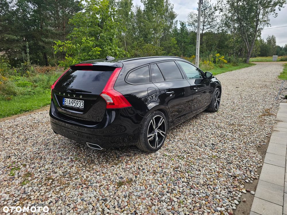 Volvo V60 D4 - 3