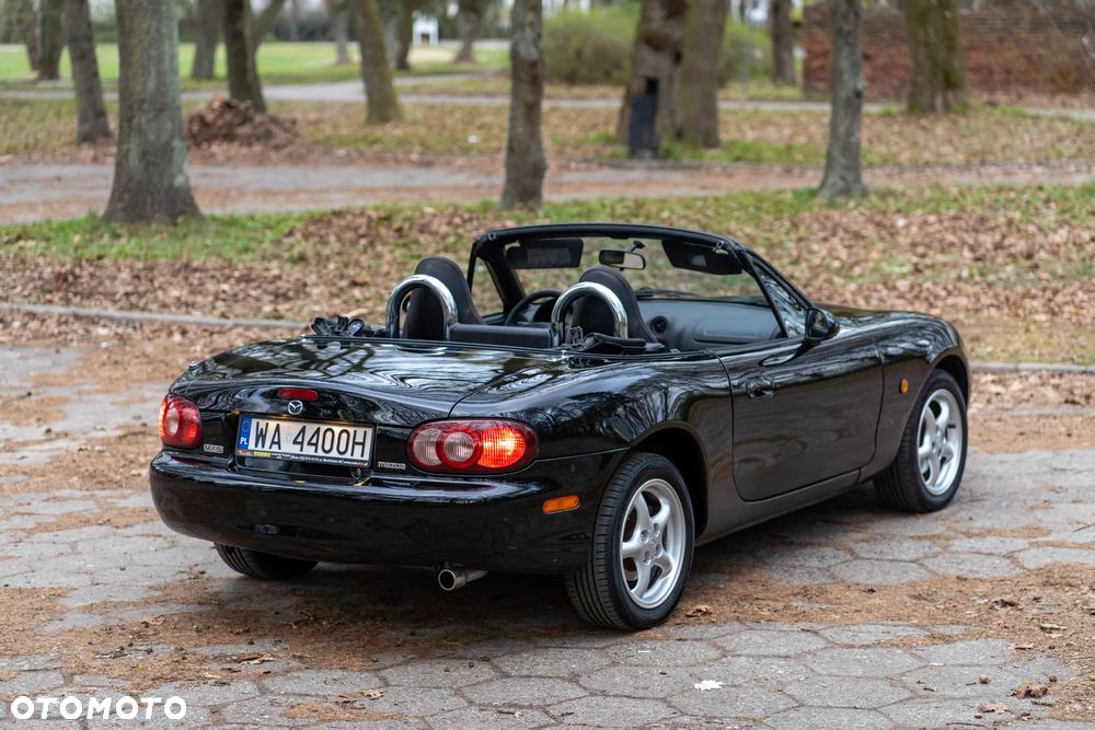 Mazda MX-5 1.6i 16V - 14