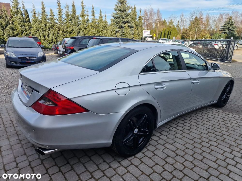Mercedes-Benz CLS - 9