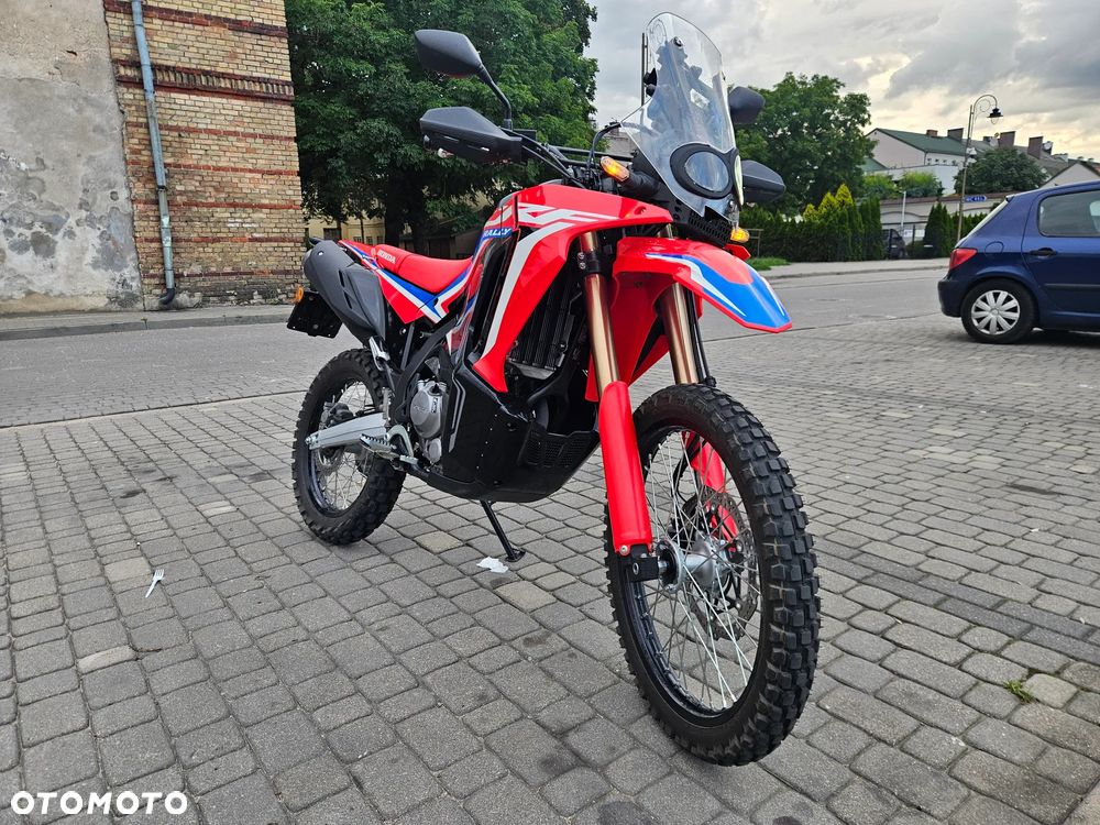 Honda CRF - 9