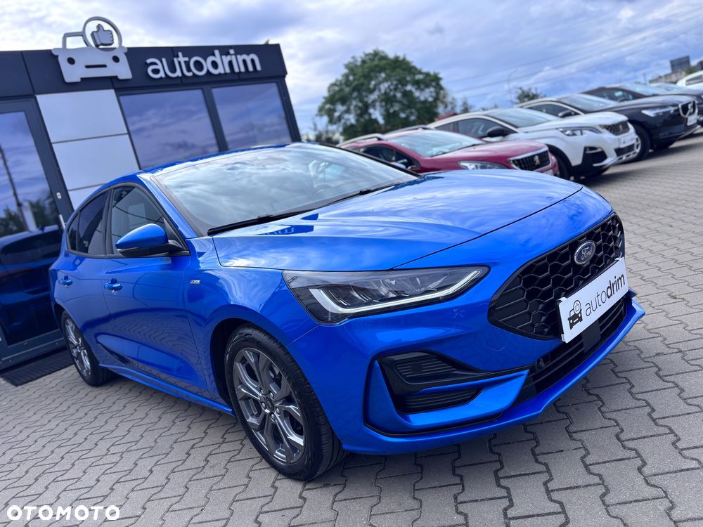 Ford Focus 1.0 EcoBoost mHEV ST-Line X - 11