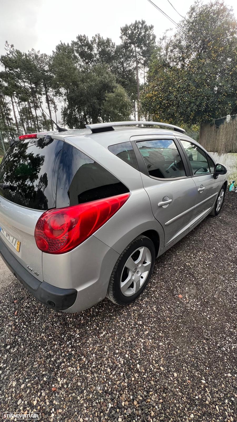 Peugeot 207 SW 1.6 HDi Premium - 2