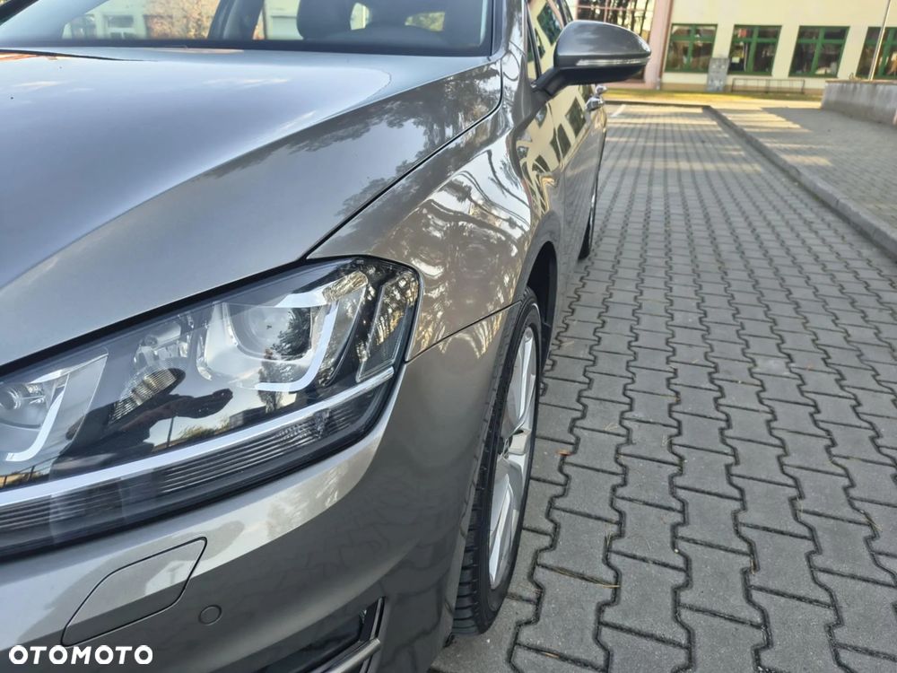 Volkswagen Golf 2.0 TDI BlueMotion Technology Highline - 12