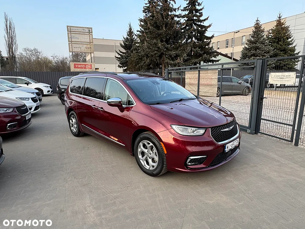 Chrysler Pacifica - 7
