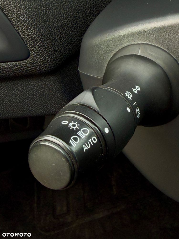 Renault Megane 1.6 16V Dynamique Euro5 - 21
