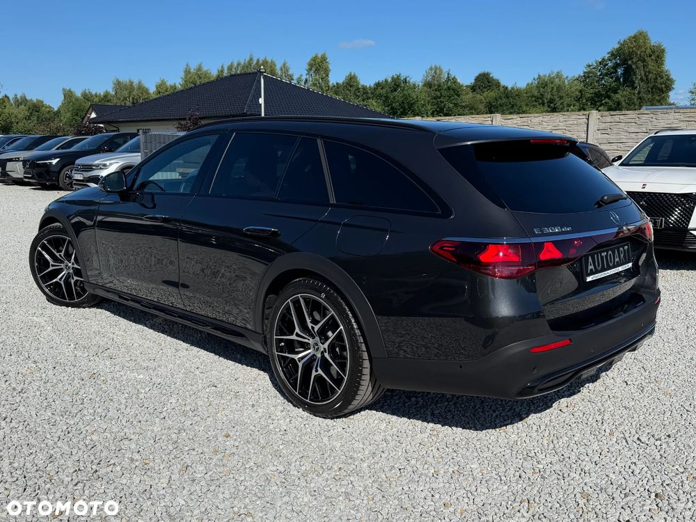 Mercedes-Benz Klasa E 300 de PHEV 4-Matic Avantgarde 9G-Tronic - 10
