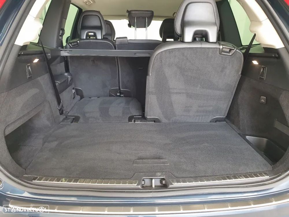 Volvo XC 90 2.0 D4 Momentum - 42
