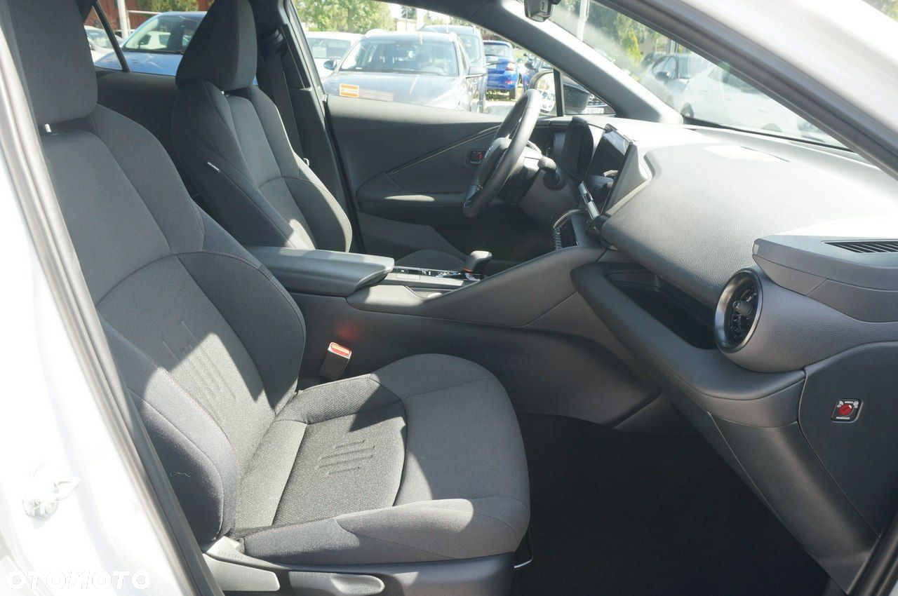 Toyota C-HR - 28