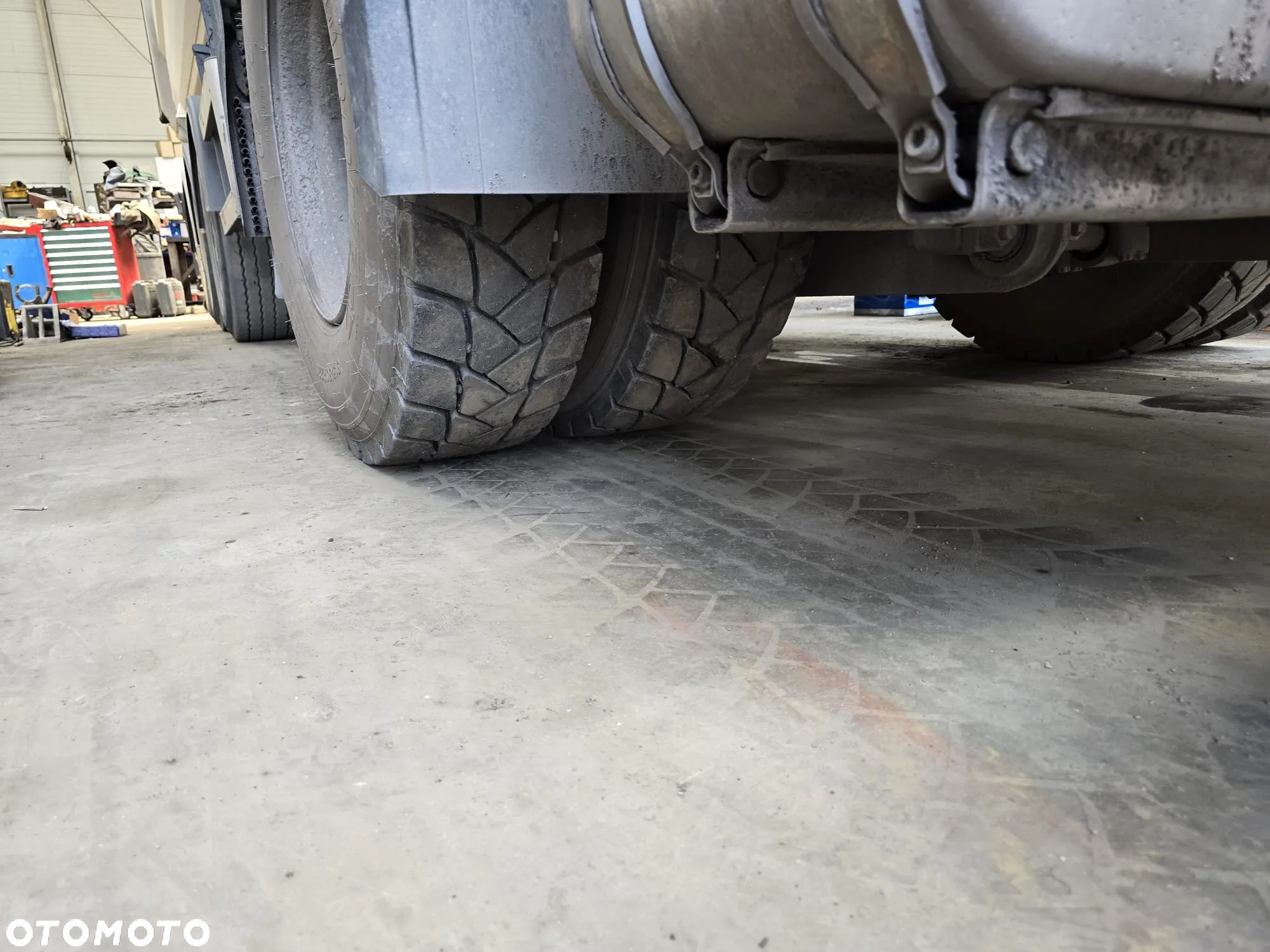 Mercedes-Benz Arocs 18480 4x2 - 10