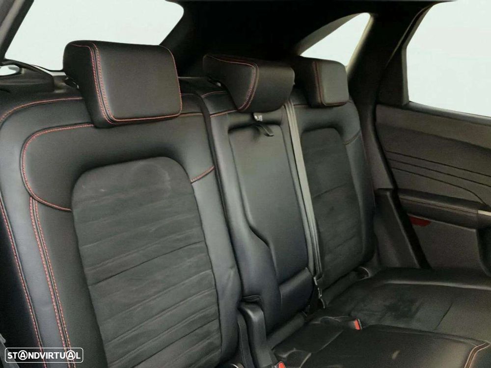 Ford Kuga 1.5 EcoBoost ST-Line - 16