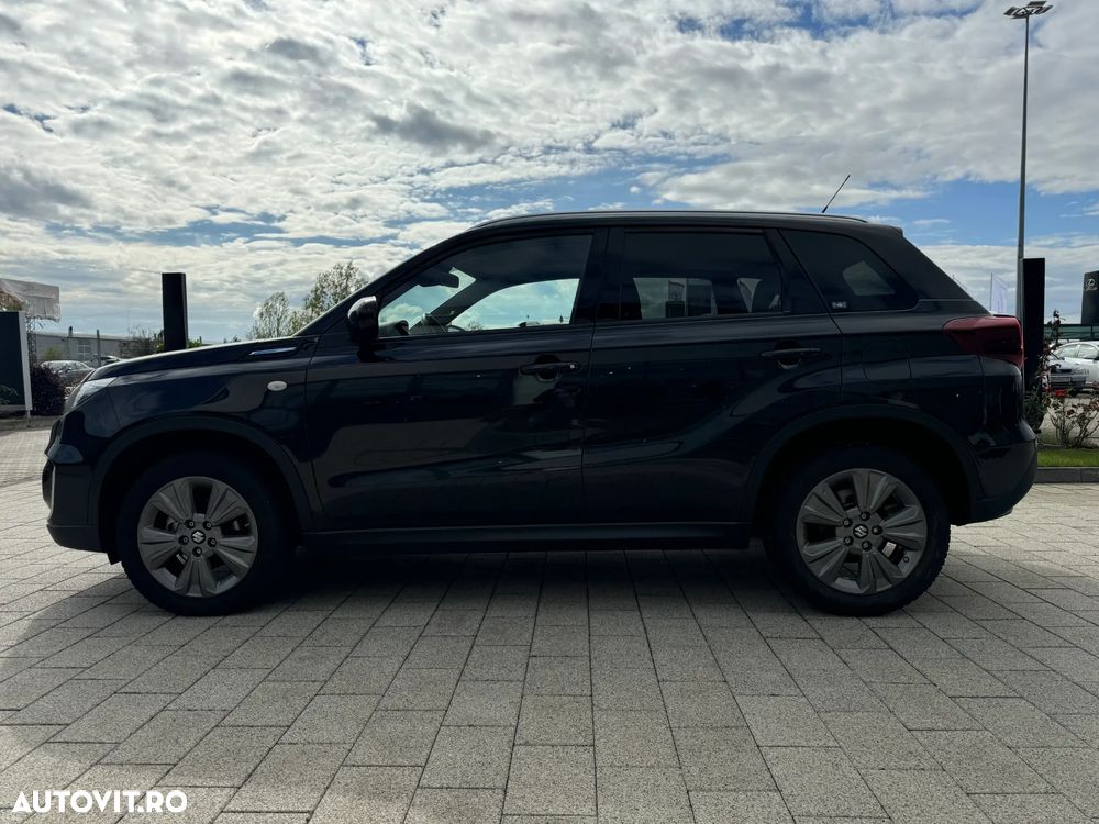 Suzuki Vitara 1.4 Boosterjet AllGrip MHEV Passion - 4