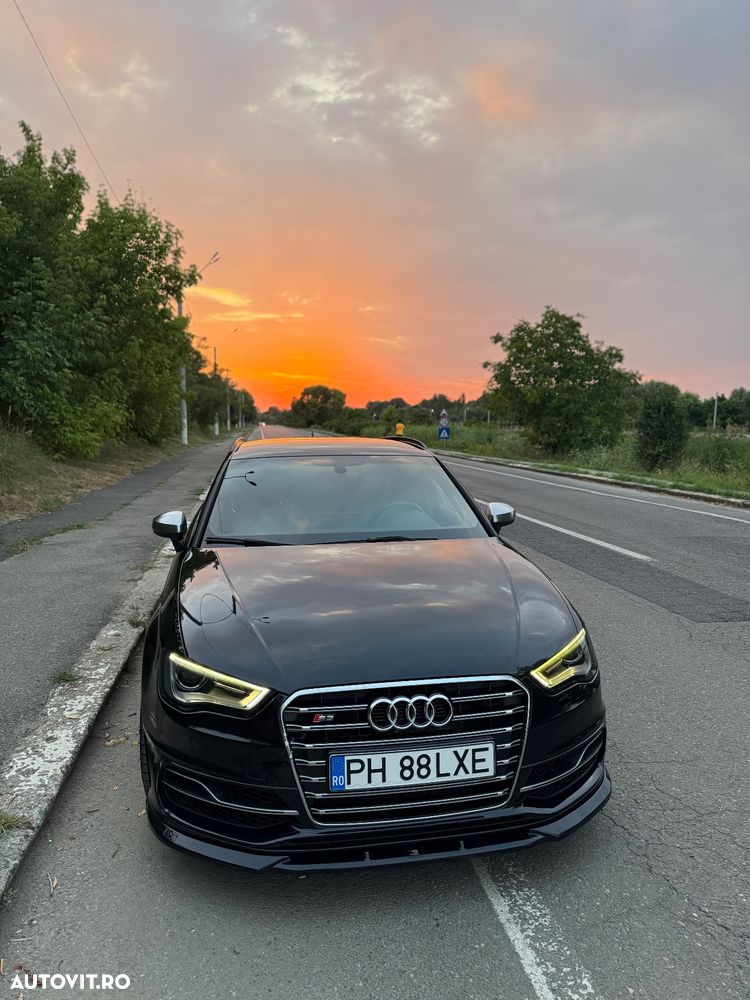Audi S3 2.0 TFSI quattro Stronic - 1