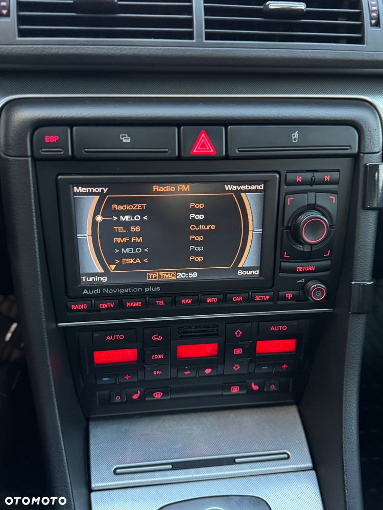 Audi A4 Avant - 19