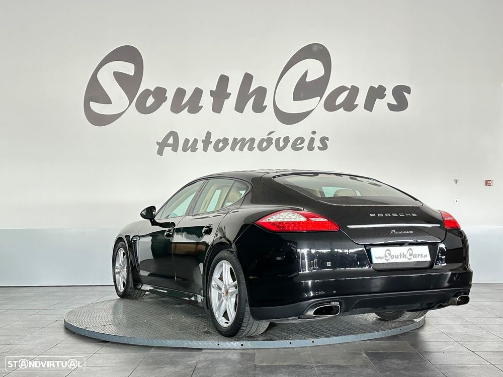 Porsche Panamera 4 PDK - 9