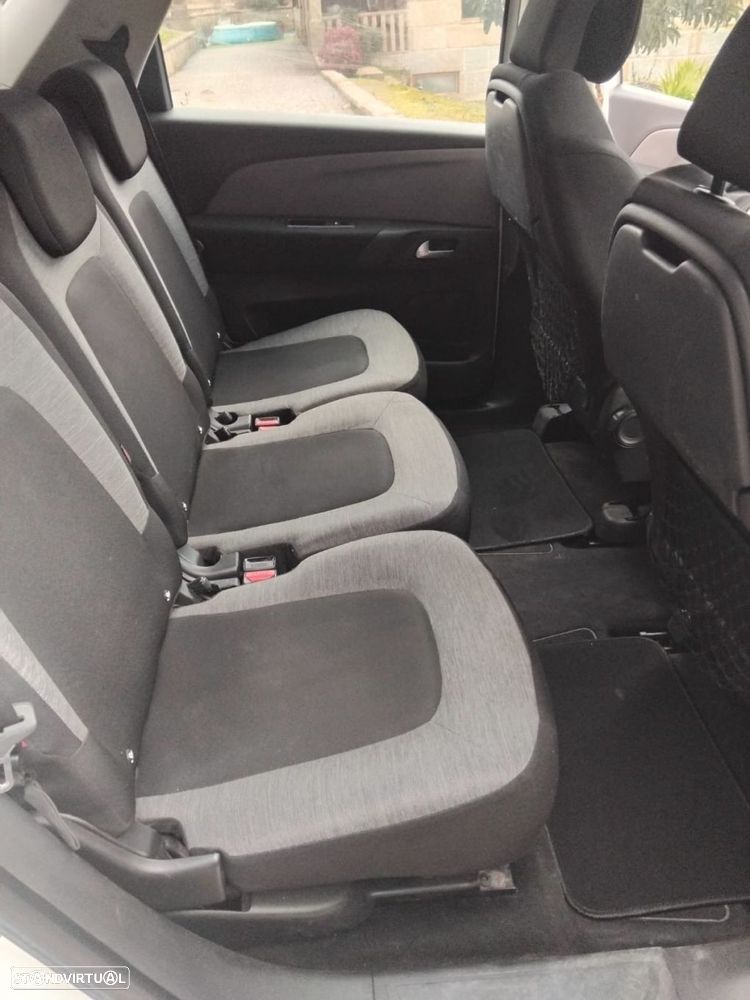Citroën C4 Picasso 1.6 HDi Seduction - 9