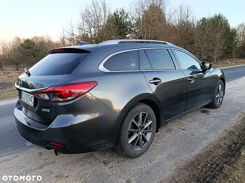 Mazda 6 - 4