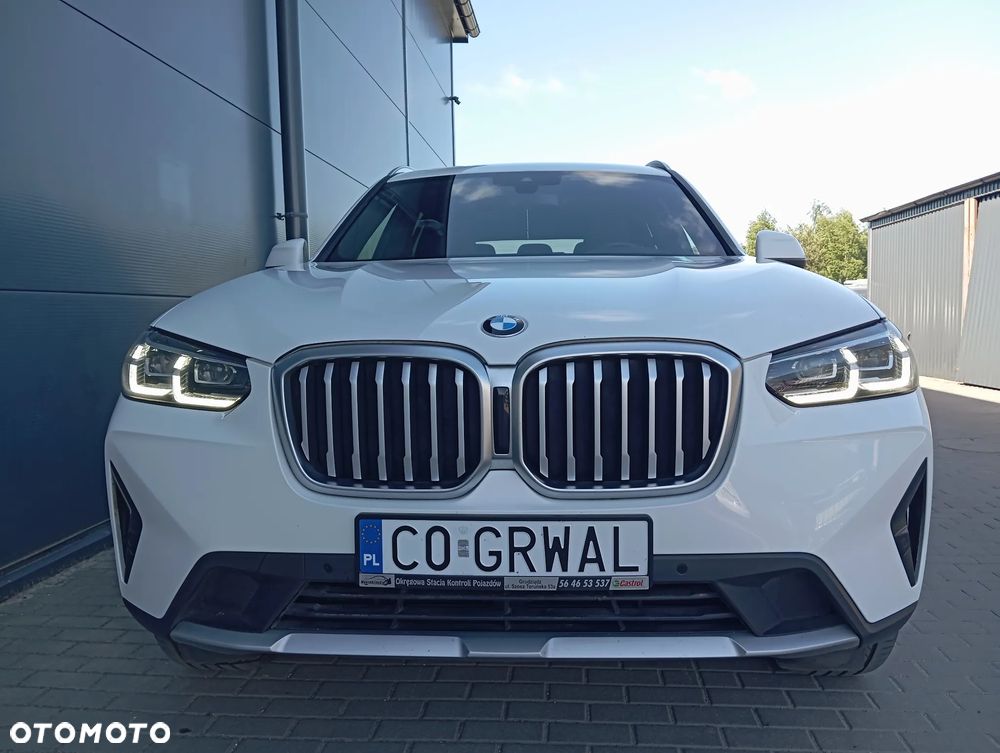 BMW X3 xDrive30i Luxury Line sport - 3