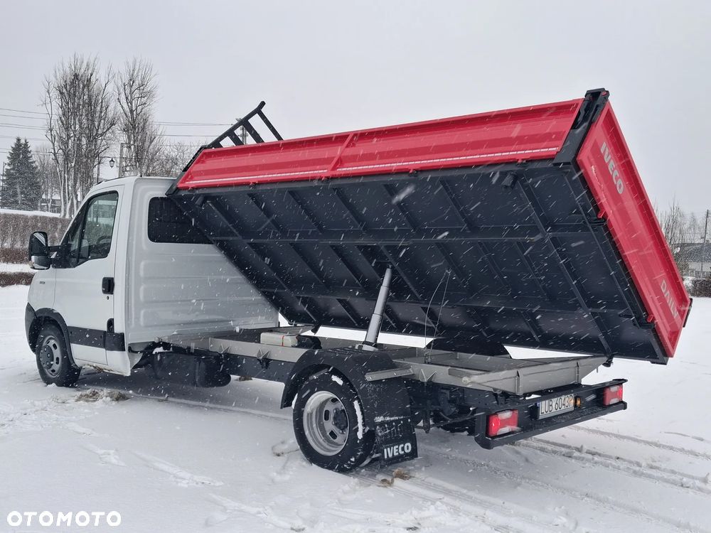 Iveco Daily - 24