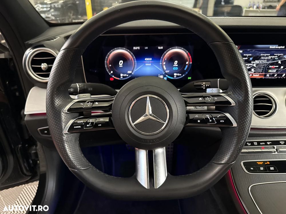 Mercedes-Benz E - 18