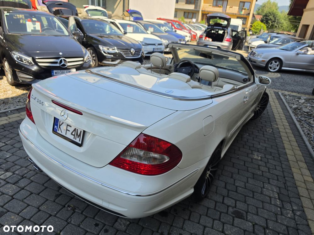 Mercedes-Benz CLK - 28