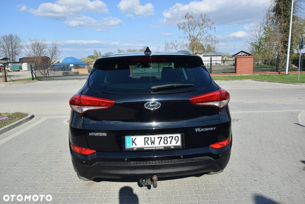Hyundai Tucson 1.7 CRDI BlueDrive Comfort 2WD - 14