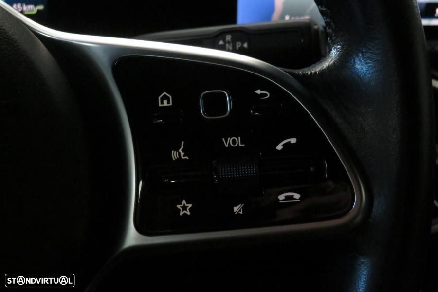 Mercedes-Benz A 250 e Style Plus - 13