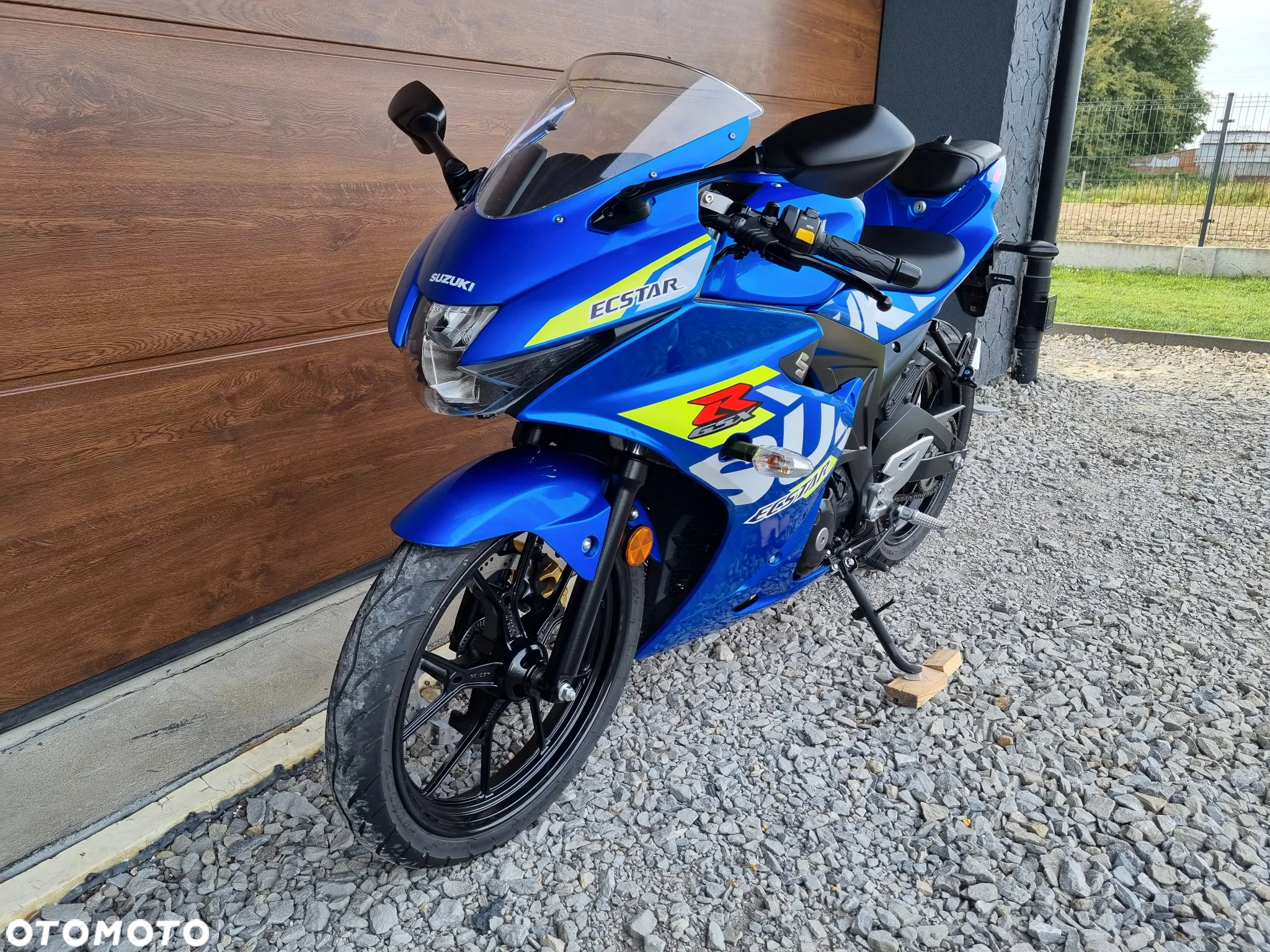 Suzuki GSX-R - 9