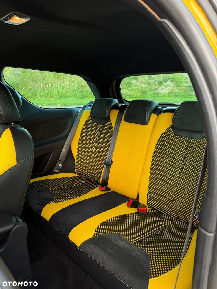 Citroën DS3 1.6 HDi SportChic - 8