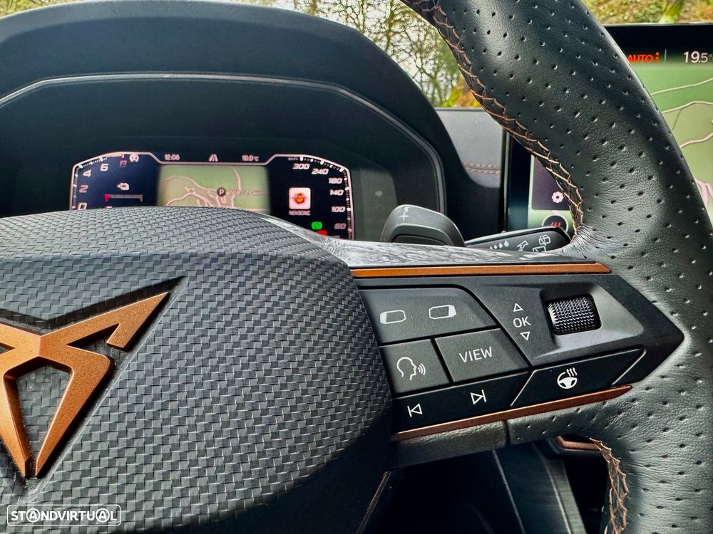 Cupra Formentor 1.4 e-Hybrid Sport DSG - 28