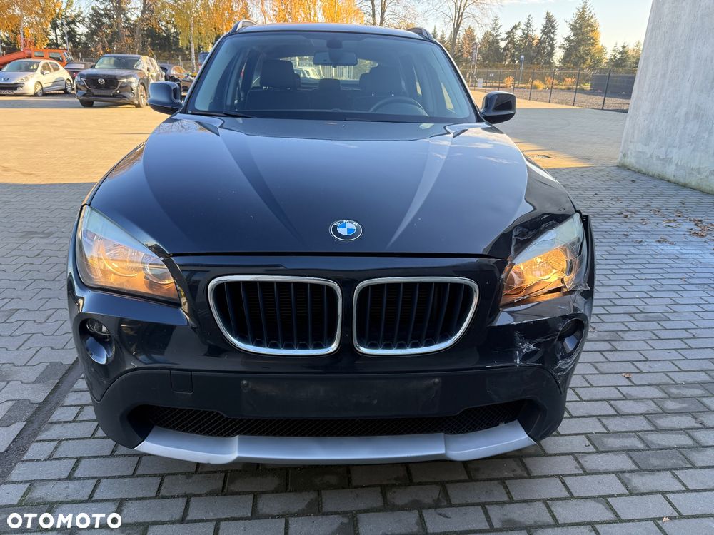 BMW X1 sDrive18i xLine - 2