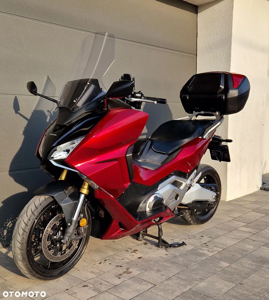 Honda NSS - 4