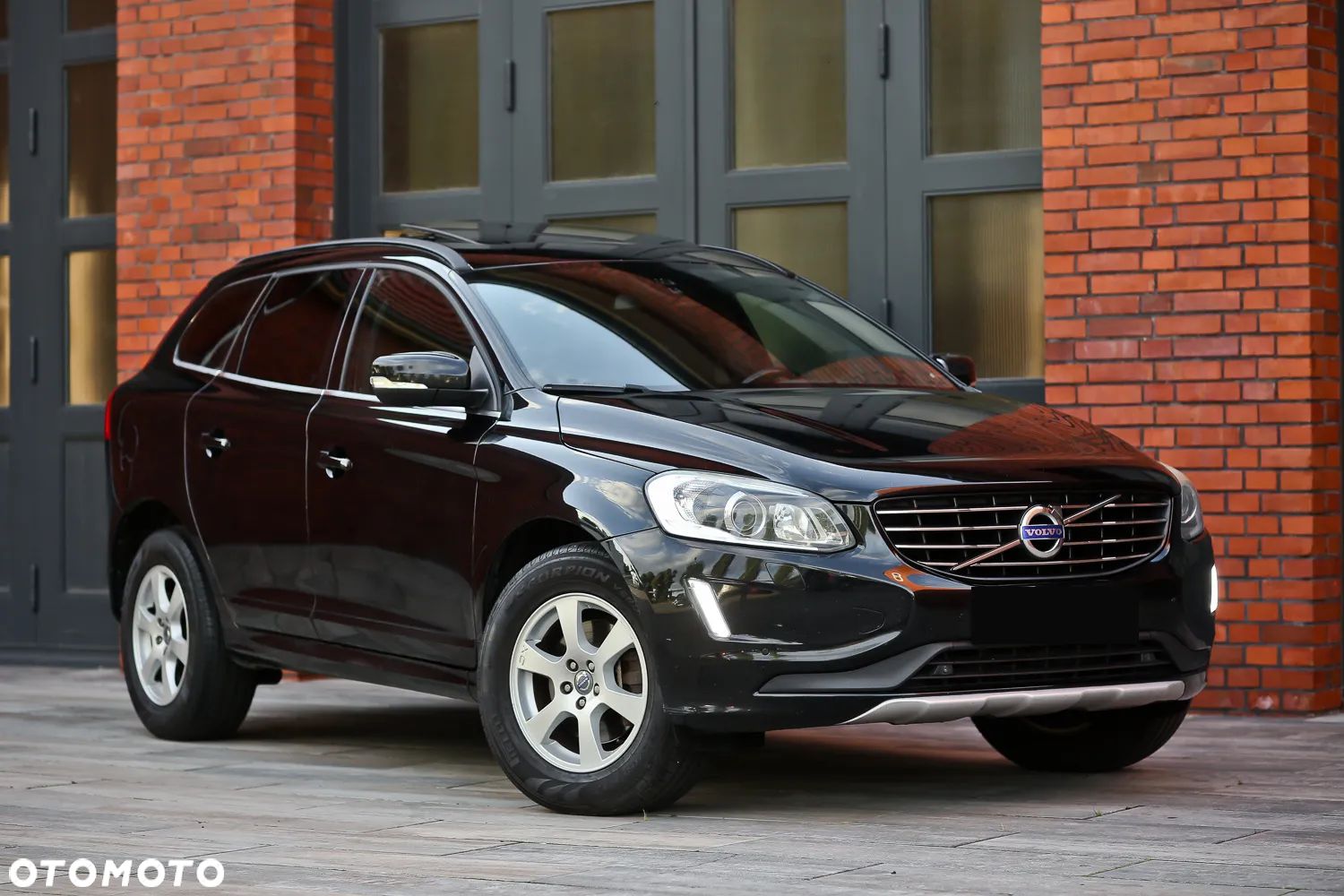 Volvo XC 60 D4 Drive-E Summum - 1