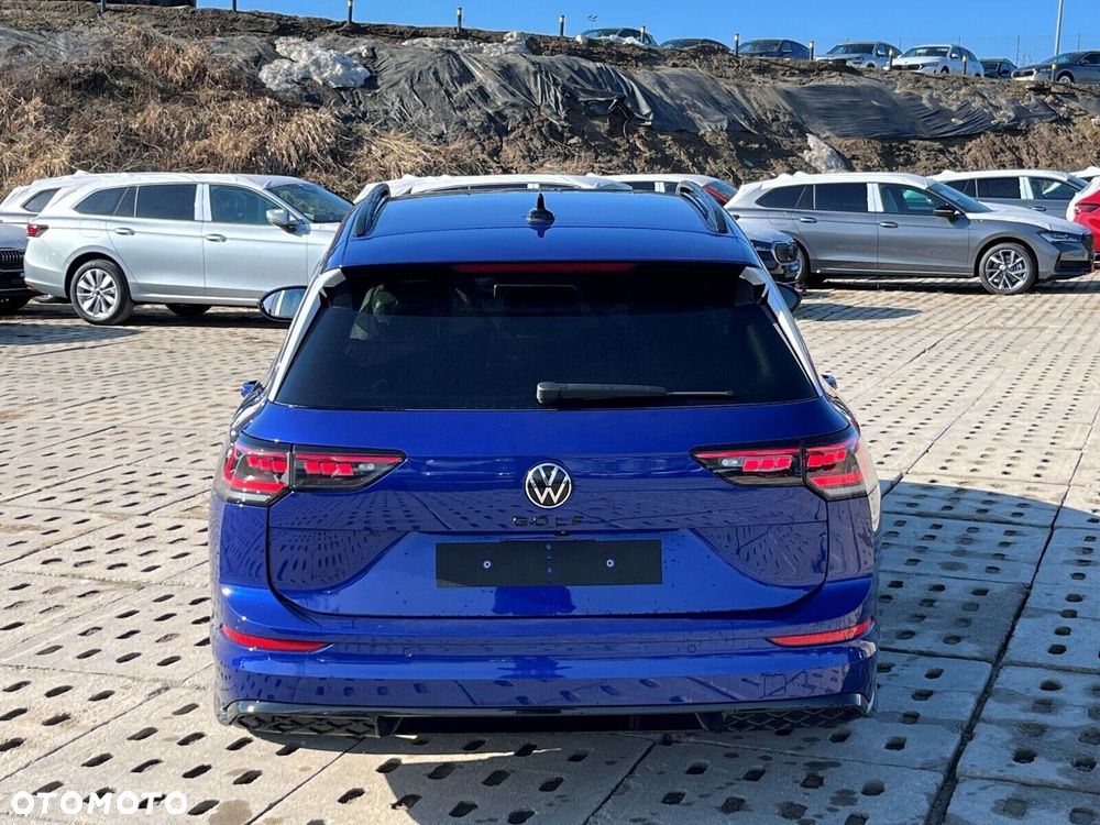 Volkswagen Golf 1.5 eTSI mHEV R-Line Plus DSG - 8