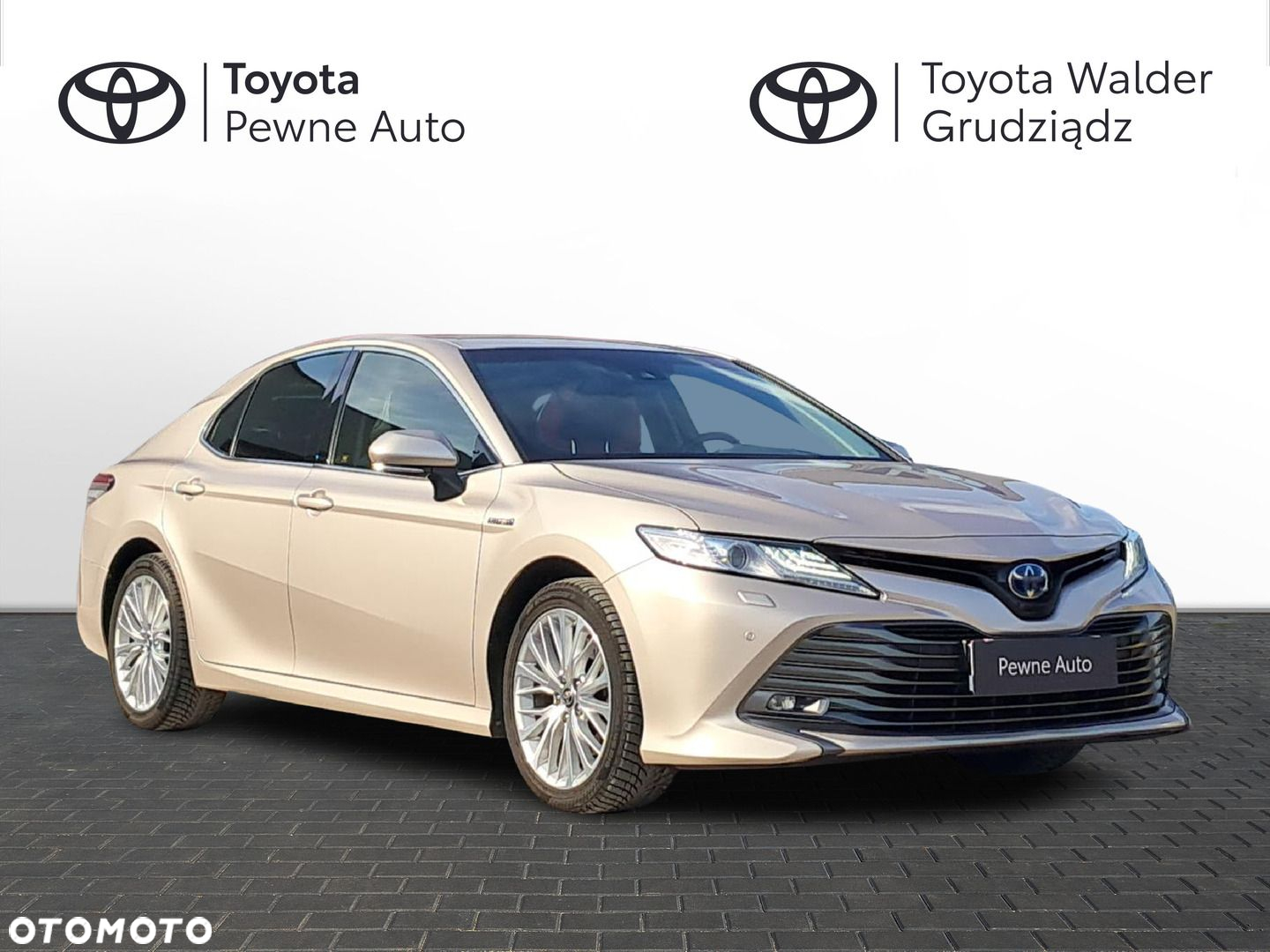 Toyota Camry - 7