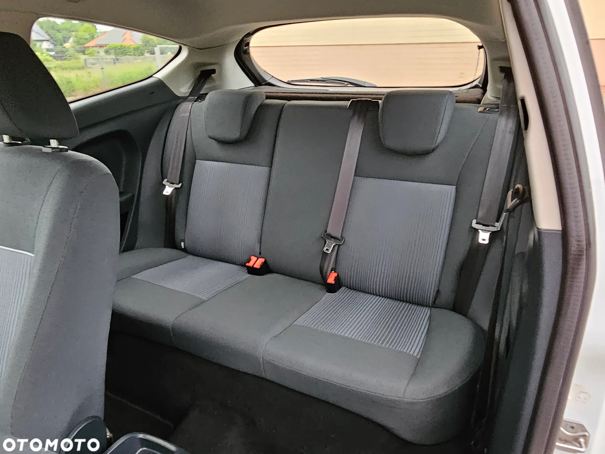 Ford Fiesta 1.25 Trend Edition - 15